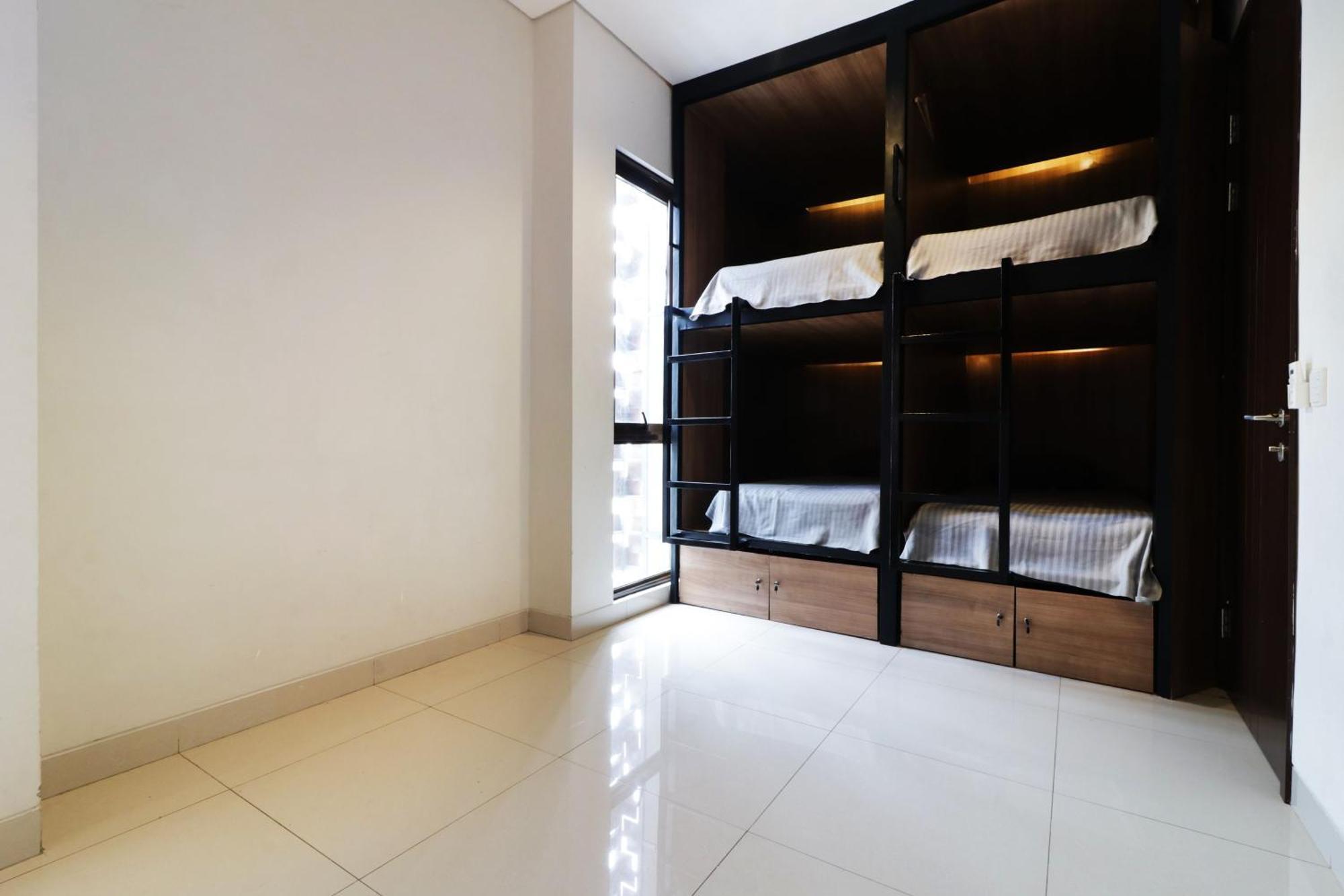 Oliver'S Guest House Tangerang Esterno foto